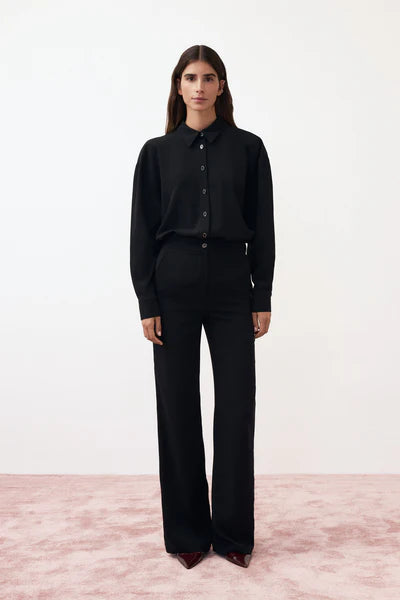 AILA BLACK SHIRT