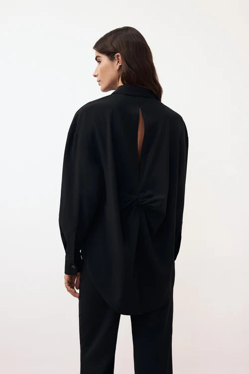 AILA BLACK SHIRT