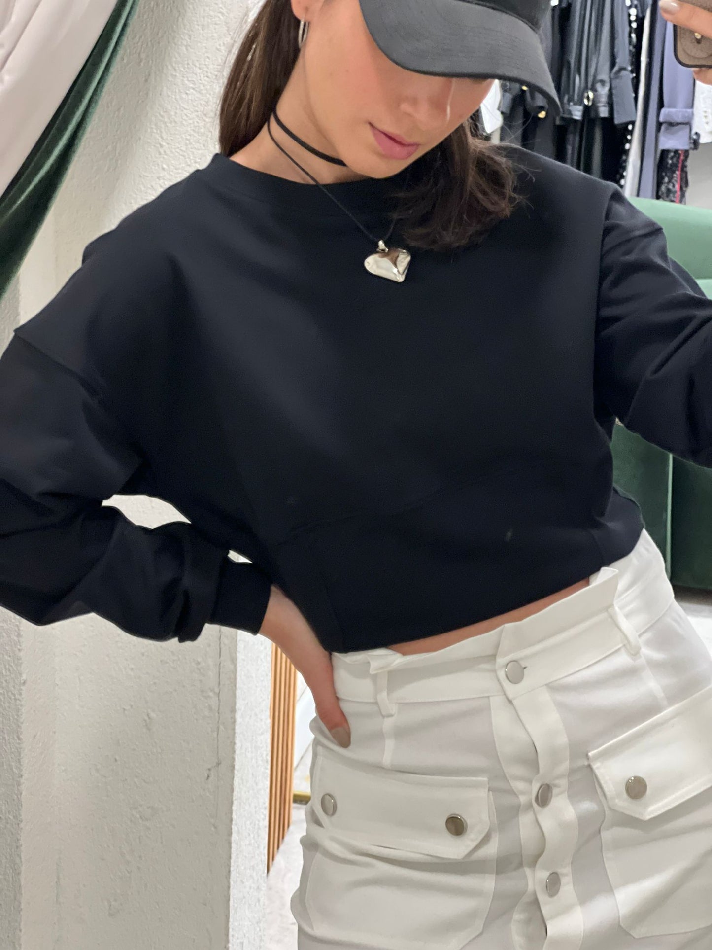 SİYAH CROP SWEATSHIRT