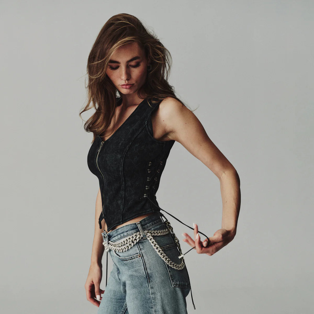 MAGDALENA VEST TOP