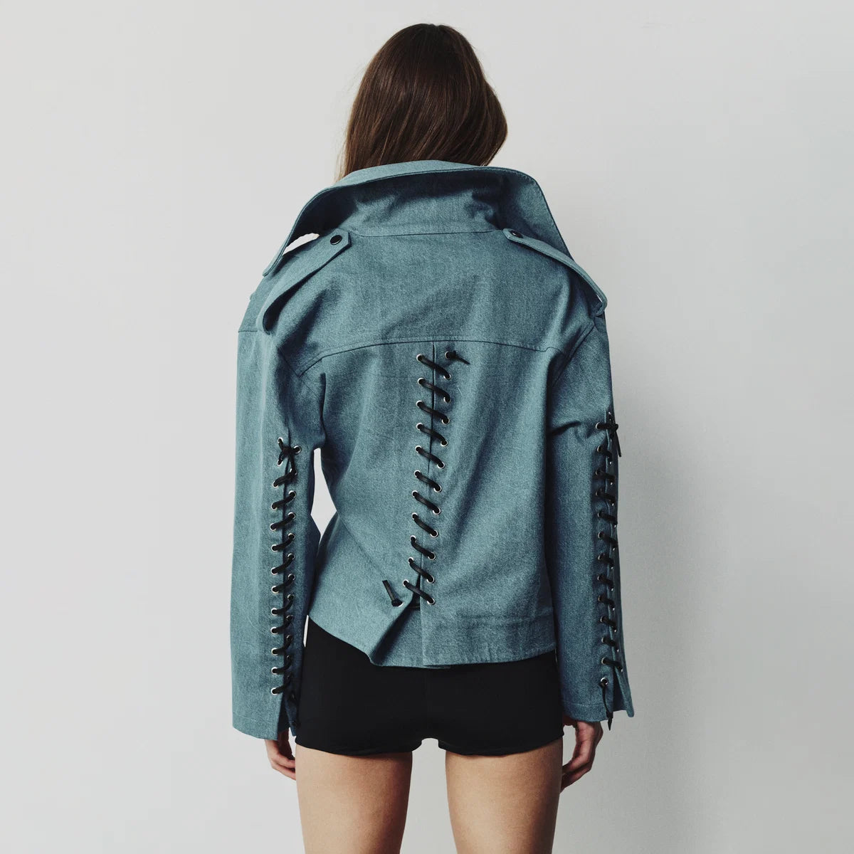 MAGIA LACE UP