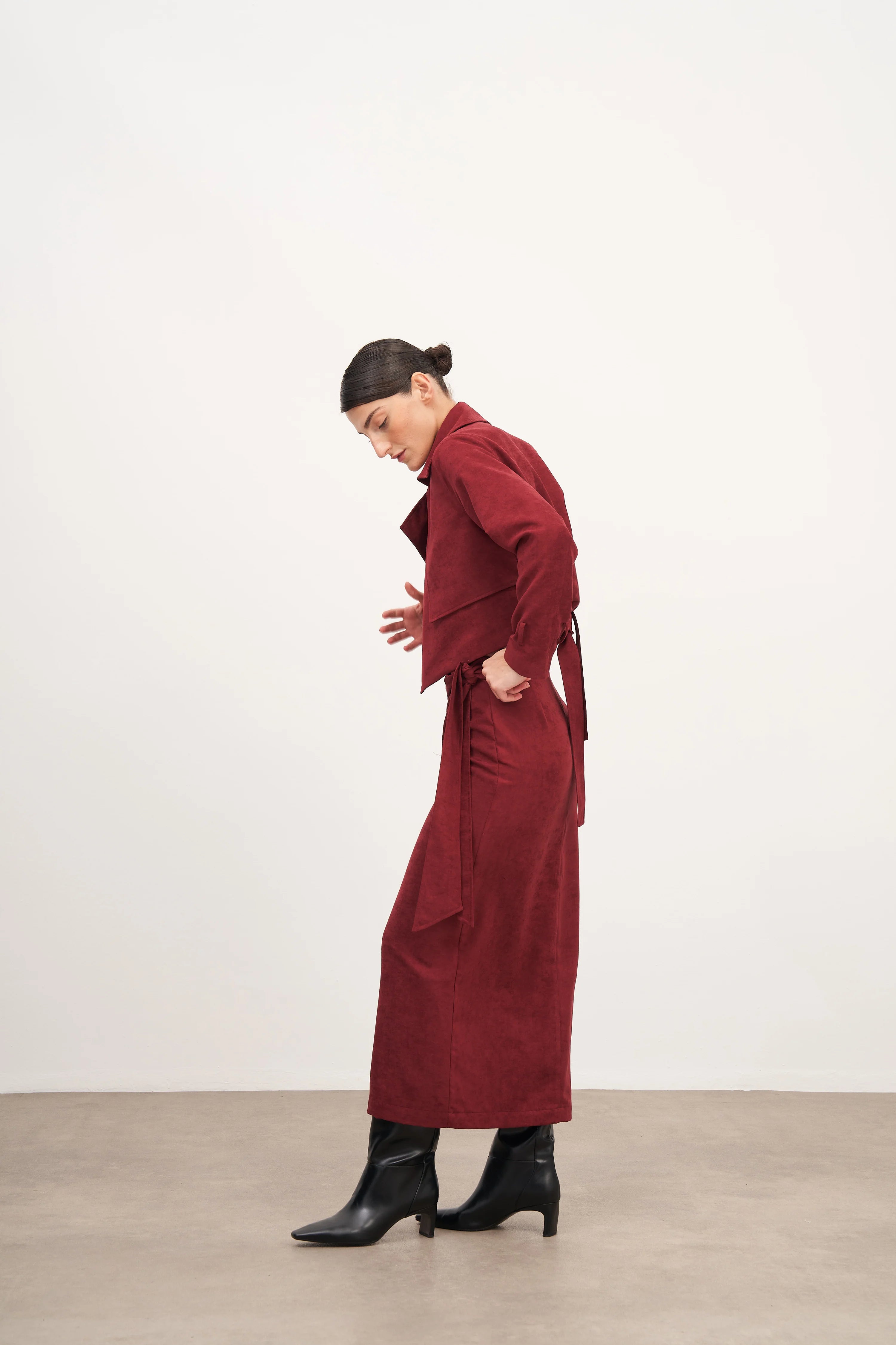 Bordo Süet Bağlama Detaylı Uzun Etek