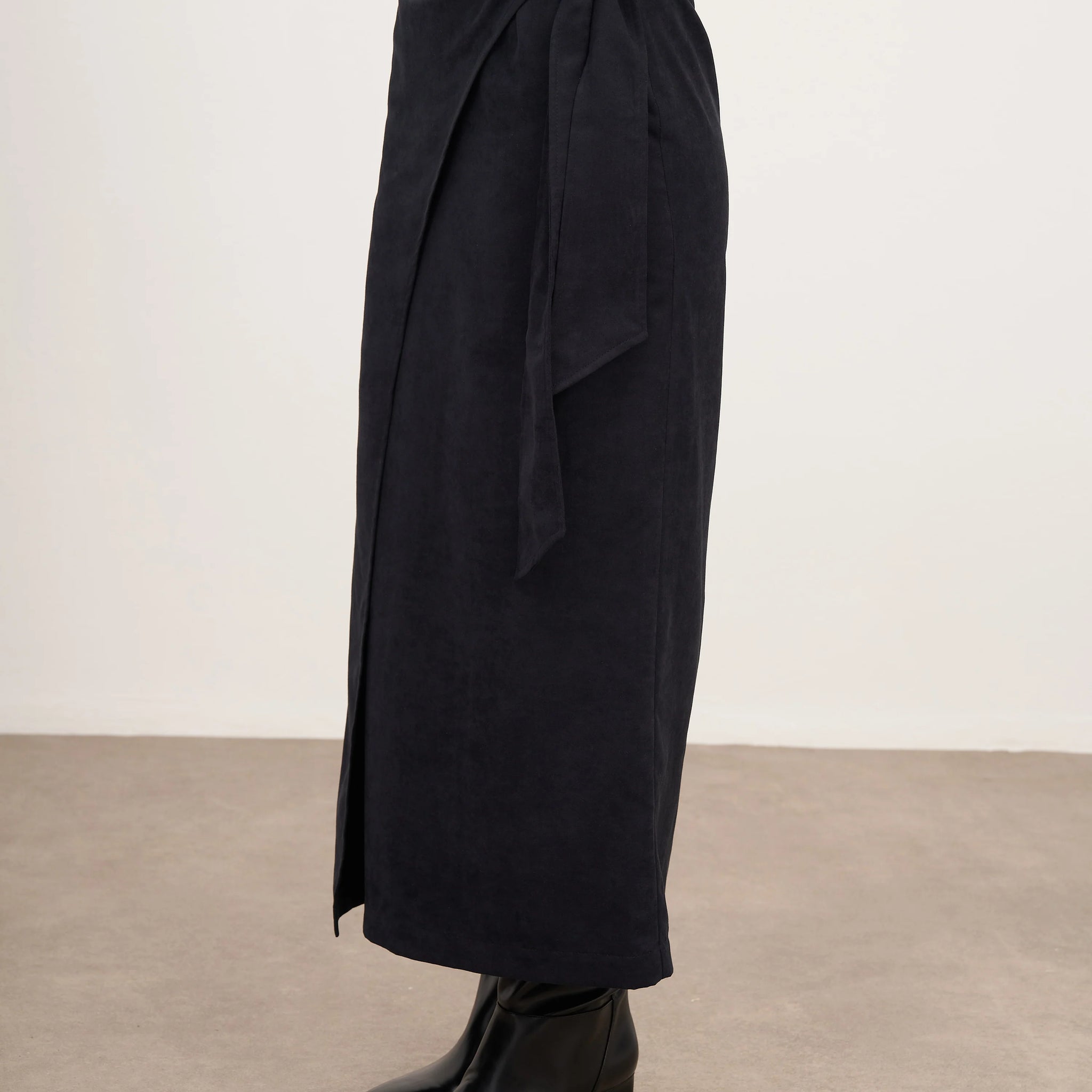 Lacivert Süet Bağlamalı Uzun Etek