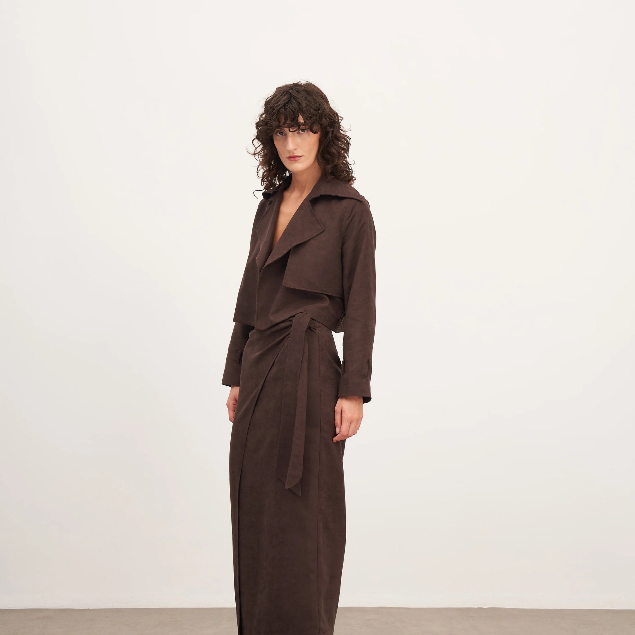 Acı Kahve Süet Bağlama Detaylı Uzun Etek